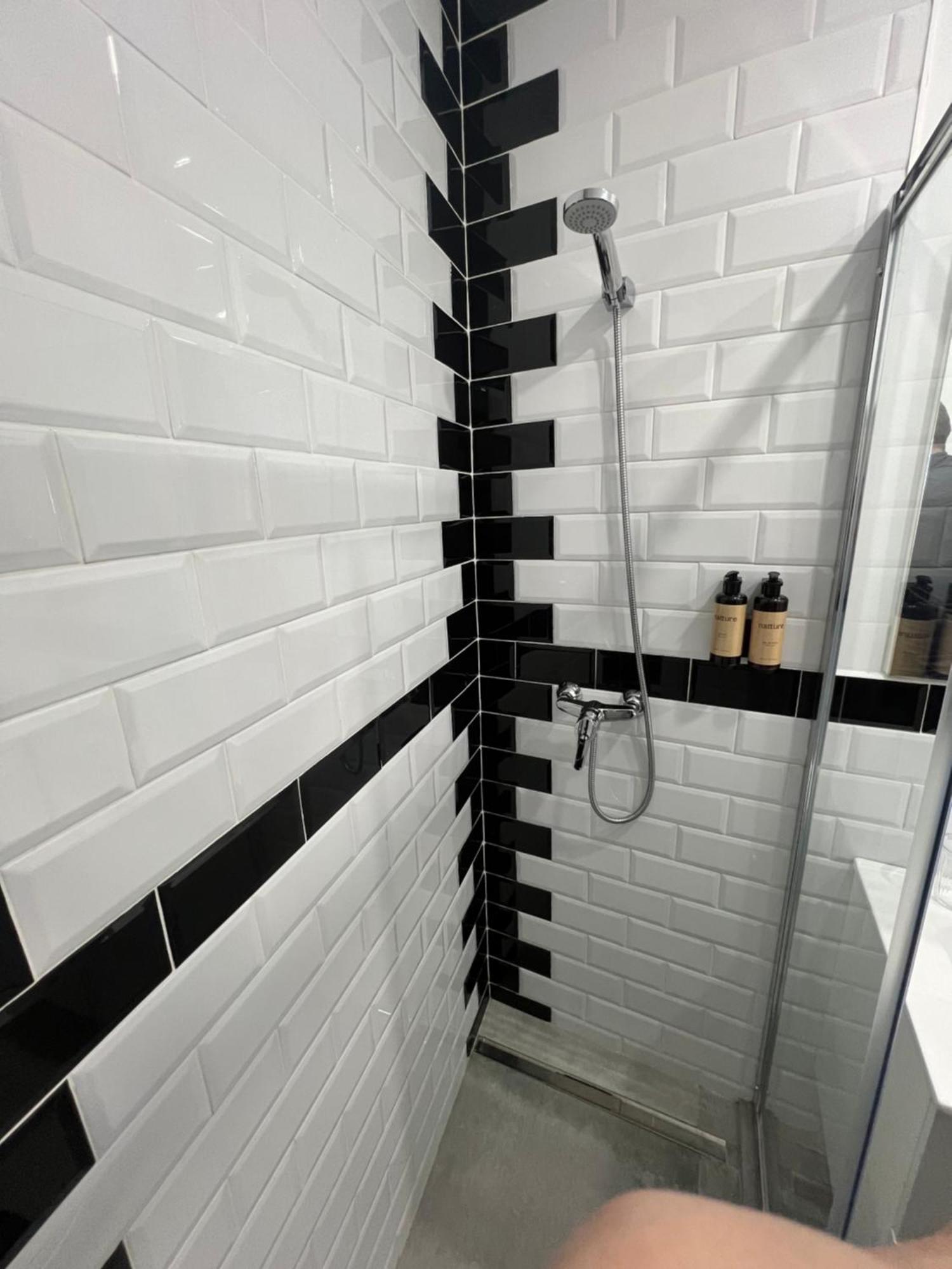 Hostal Galaico Madrid Eksteriør billede