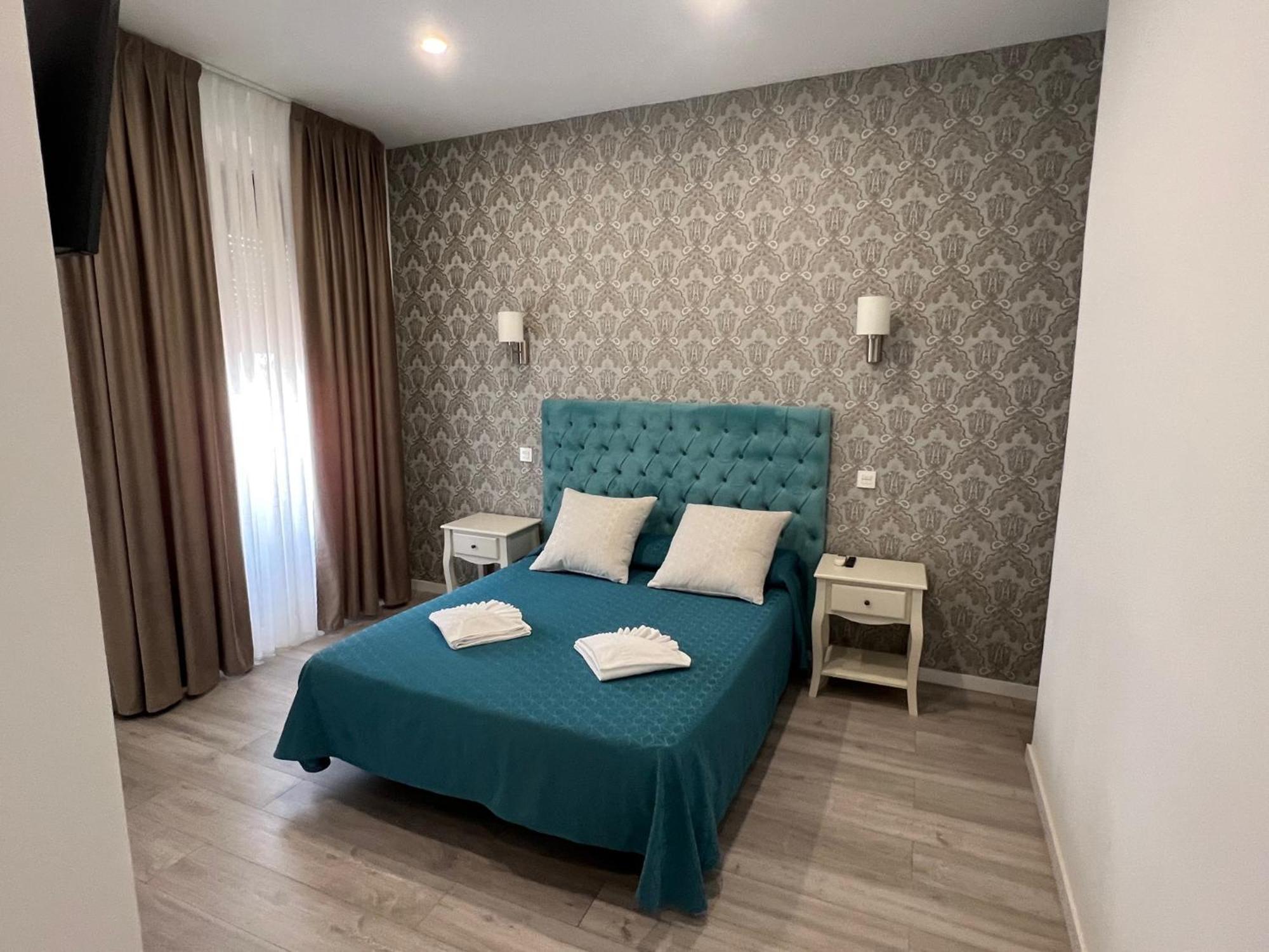 Hostal Galaico Madrid Eksteriør billede