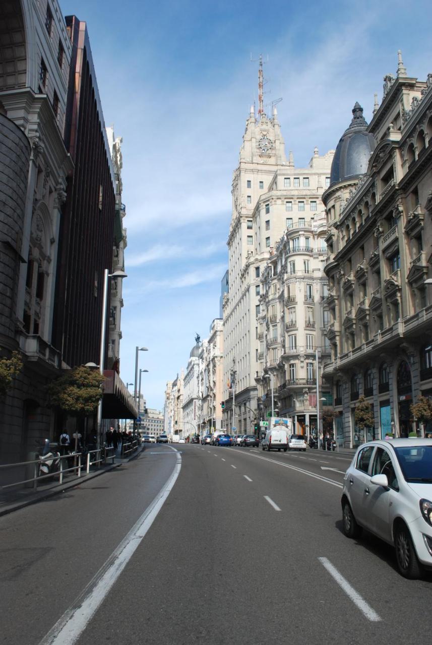 Hostal Galaico Madrid Eksteriør billede